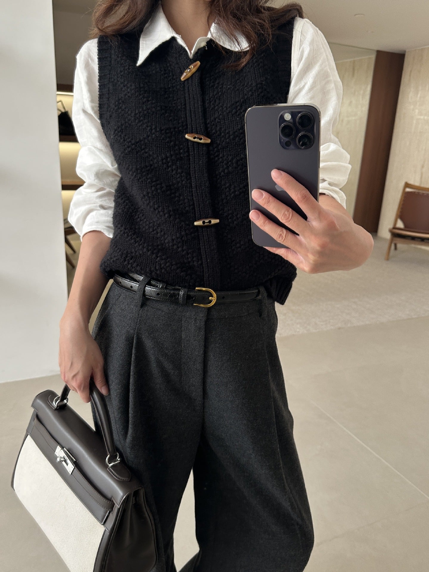 Women's Diamond Plaid Horn Button Knitted Vest