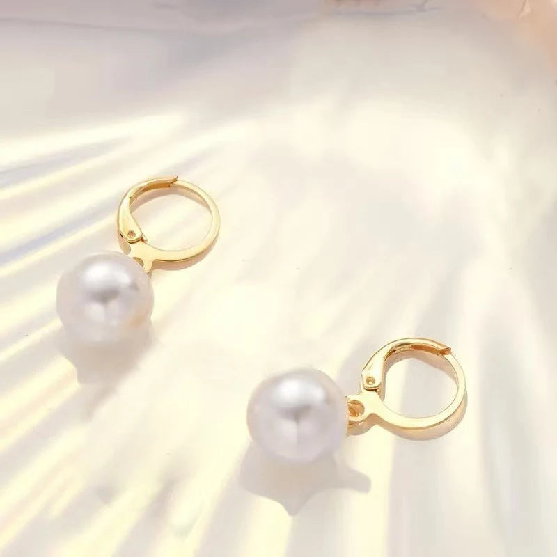 Ladies 2-Piece round Pearl Jewelry Set with Earrings Pendants Necklaces Exquisite Fashionable Wedding Gift