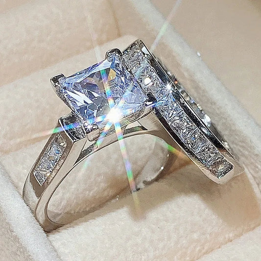 Luxury Wedding Rings Set for Women Dazzling Square Rhinestones Zirconia Ring Luxury Lady Accessories Set Trendy Bridal Jewelry