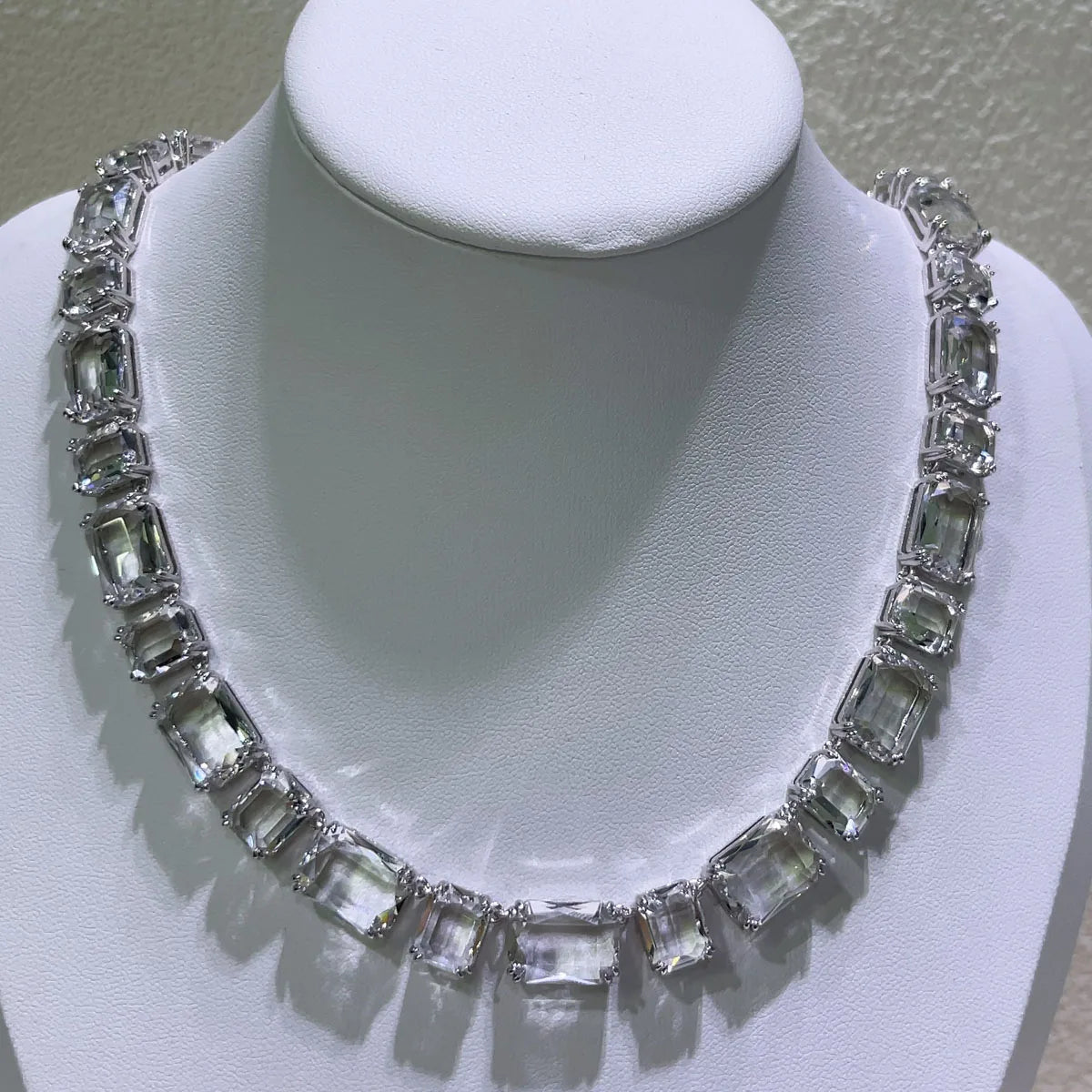 White Zircon Jewelry Original High Quality Gem Hot Sale Shiny Fashion Exquisite Necklace Earrings Bracelet Ring Sets Women Gift