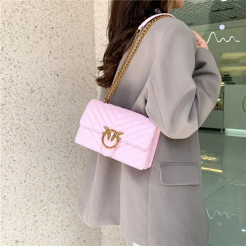 Ladies' elegant crossbody bag with shoulder strap design, made of high-quality leather material, classic and popular