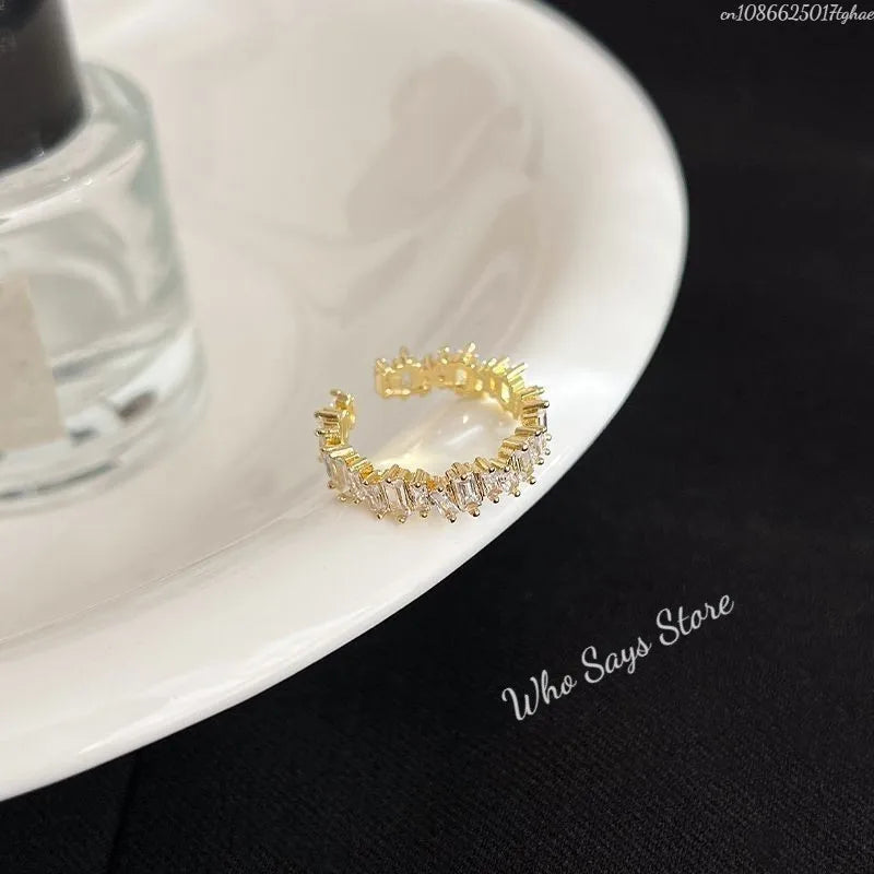 Stylish New Design Sparkling Zircon Rings for Women Elegant Party Jewelry Gift