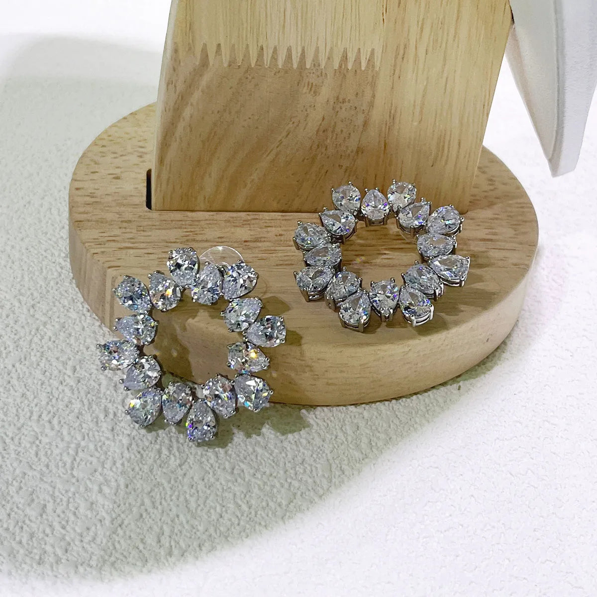 White Zircon Jewelry Original High Quality Gem Hot Sale Shiny Fashion Exquisite Necklace Earrings Bracelet Ring Sets Women Gift