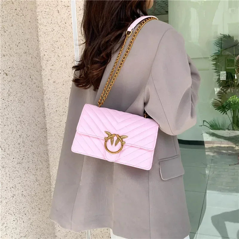 Ladies' elegant crossbody bag with shoulder strap design, made of high-quality leather material, classic and popular