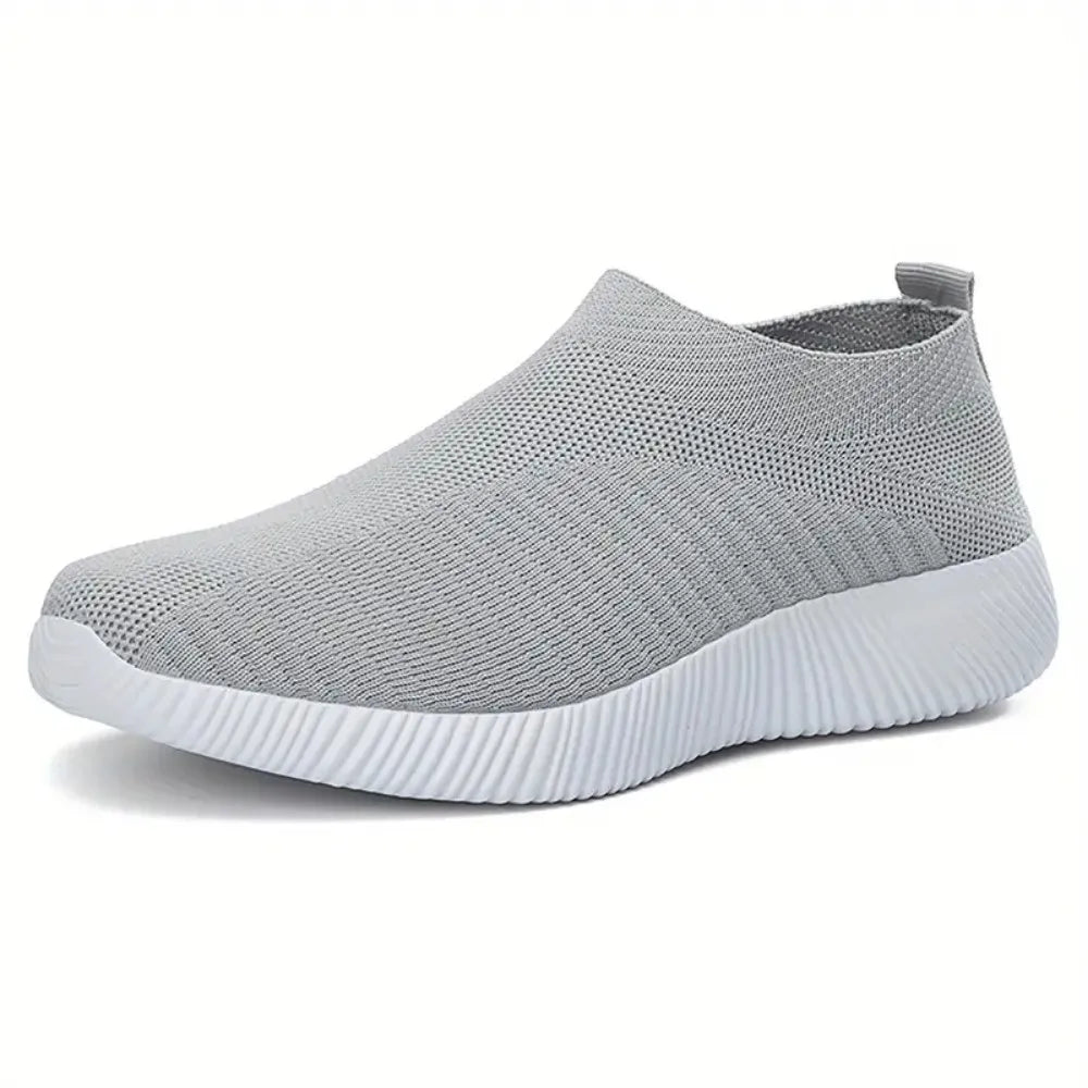 Ladies Casual Shoes Lightweight Comfortable Outdoor Walking Shoes Solid Color Soft Sole Slip-On Flats Sneaker Shoes For Women