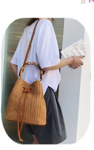 STRAW BUCKET BAG